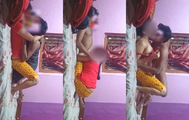Horny Desi Vlg Cpl Romance and Fucking Part 1